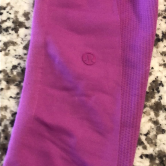 Lululemon seamless leggings - Picture 3 of 3